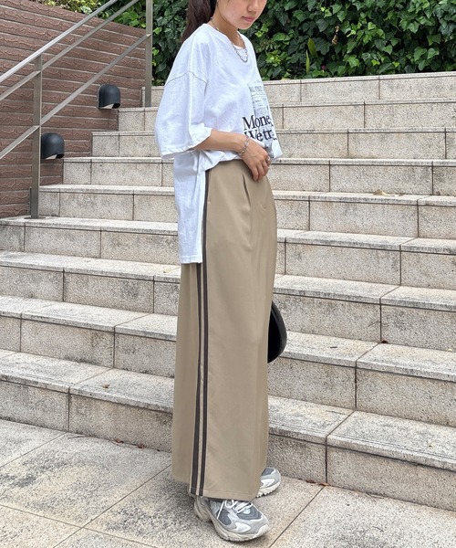 ISOOK（アイスー）の「【ISOOK / アイスー】サイドラインスラックススカート / ナロースカート ロング オフィスカジュアル ハイウエスト 黒 グレー ベージュ  ZOZOTOWN限定（スカート・レディース・ブラック/グレー/ベージュ・FREE）」の21枚目の写真