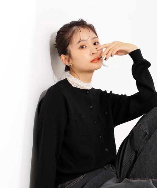 N.(N. Natural Beauty Basic)(エヌエヌナチュラルビューティーベーシック)の「ベーシックポケットカーディガン(カーディガン/ボレロ・レディース・グレー/ブラック/ピンク/レッド・MEDIUM)」の2枚目の写真