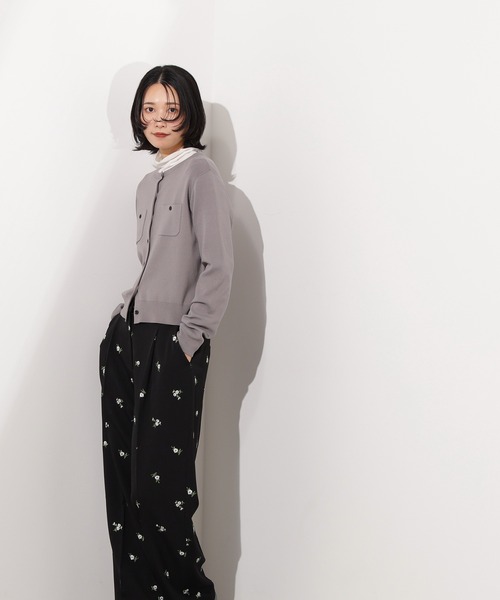 N.(N. Natural Beauty Basic)(エヌエヌナチュラルビューティーベーシック)の「ベーシックポケットカーディガン(カーディガン/ボレロ・レディース・グレー/ブラック/ピンク/レッド・MEDIUM)」の17枚目の写真