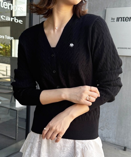 POLO BCS(ポロ ビーシーエス)の「【POLO BCS】ZOZO限定商品 ケーブル編み ワンポイントポニー刺繍 Vネックカーディガン(カーディガン/ボレロ・レディース・ブラック/ネイビー/グレー/レッド・M/L)」の1枚目の写真
