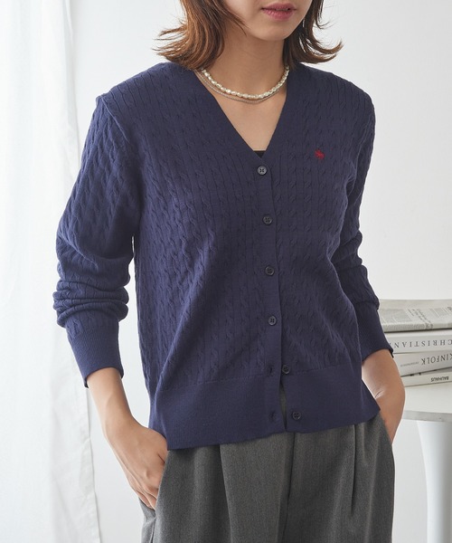 POLO BCS(ポロ ビーシーエス)の「【POLO BCS】ZOZO限定商品 ケーブル編み ワンポイントポニー刺繍 Vネックカーディガン(カーディガン/ボレロ・レディース・ブラック/ネイビー/グレー/レッド・M/L)」の15枚目の写真