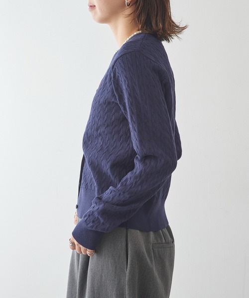 POLO BCS(ポロ ビーシーエス)の「【POLO BCS】ZOZO限定商品 ケーブル編み ワンポイントポニー刺繍 Vネックカーディガン(カーディガン/ボレロ・レディース・ブラック/ネイビー/グレー/レッド・M/L)」の13枚目の写真