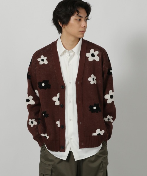 LAKOLE（ラコレ）の「モール花柄ニットカーデ / 587083（カーディガン/ボレロ・メンズ・ブラウン/ブラック/ライトグレー・MEDIUM/LARGE）」の3枚目の写真