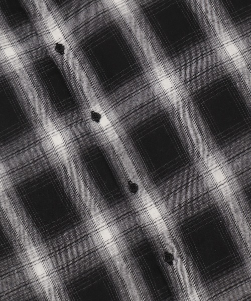 Figments（フィグメンツ）の「アイレットオーバーチェックシャツ（シャツ/ブラウス・レディース・ブラック・FREE）」の4枚目の写真