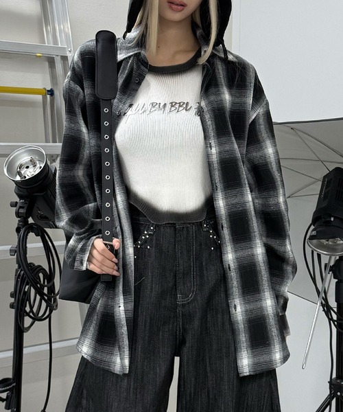 Figments（フィグメンツ）の「アイレットオーバーチェックシャツ（シャツ/ブラウス・レディース・ブラック・FREE）」の7枚目の写真