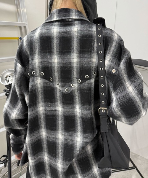 Figments（フィグメンツ）の「アイレットオーバーチェックシャツ（シャツ/ブラウス・レディース・ブラック・FREE）」の8枚目の写真