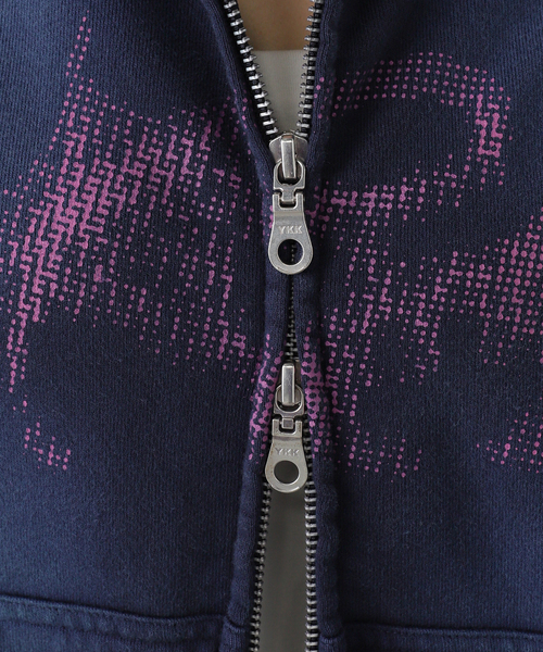 JOINT WORKS（ジョイントワークス）の「タトゥーグラフィック サンフェードフーディー / Tattoo Graphic Sun-faded Hoodie（パーカー・レディース・カーキ/ネイビー/レッド・FREE）」の11枚目の写真