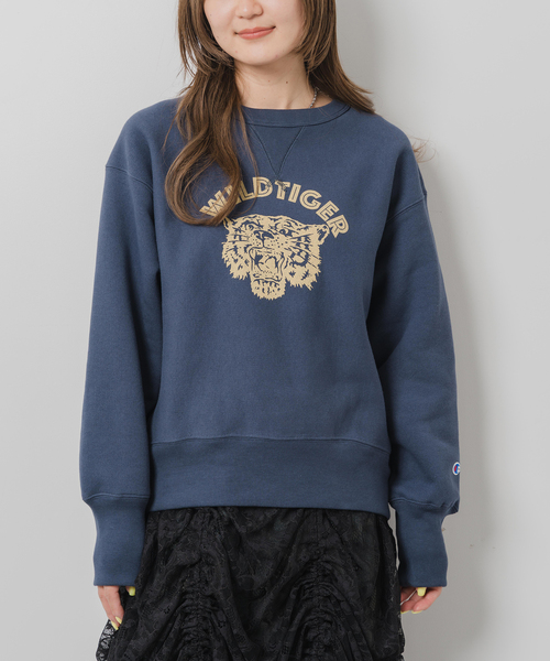 Champion(チャンピオン)の「Champion /チャンピオン REVERSE WEAVE CREW NECK SWEATSH(スウェット・レディース・グレー/ネイビー・LARGE/MEDIUM)」の3枚目の写真