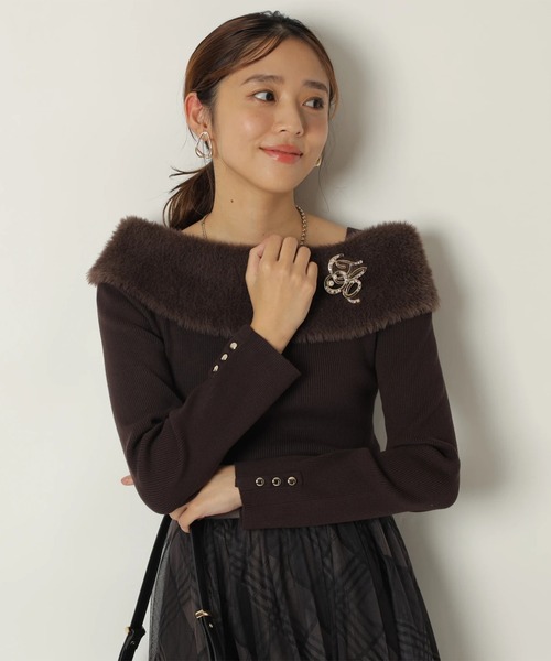 新品タグ付　ジャスグリッティ　ファーリーオフショルニット ファーリーオフショルニット（ニット/セーター）｜JUSGLITTY（ジャス