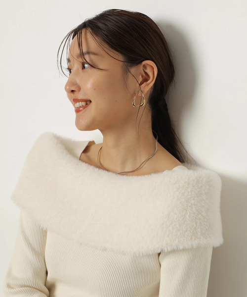 ファーリーオフショルニット（ニット/セーター）｜JUSGLITTY（ジャス