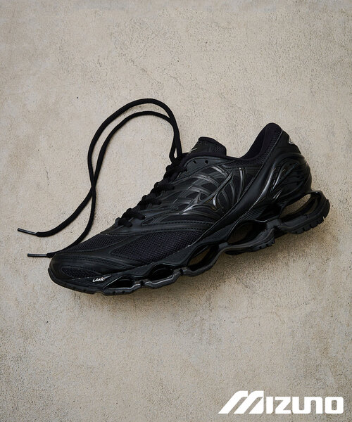 MIZUNO(ミズノ )の「MIZUNO / ミズノ WAVE PROPHECY LS(スニーカー・メンズ・ブラック・26cm/26.5cm/27cm/27.5cm/28cm)」の1枚目の写真