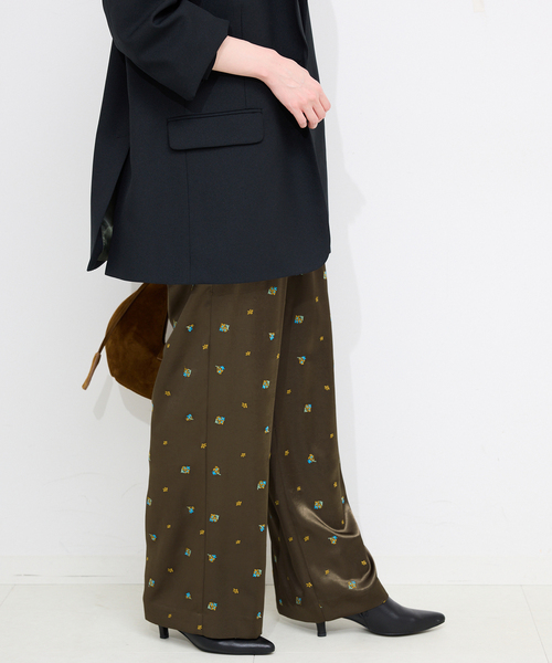 スローブ イエナ（SLOBE IENA）/flowerサテンストレートイージーパンツ セール】flowerサテンストレートイージーパンツ（その他パンツ