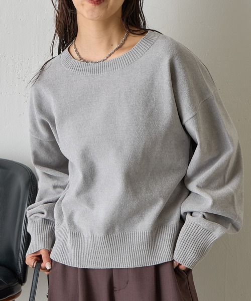 COLONY 2139（コロニートゥーワンスリーナイン）の「ベロアモールクループルオーバー（ニット/セーター・レディース・ブラック/レッド/グレー/ブルー/ベージュ・FREE）」の3枚目の写真