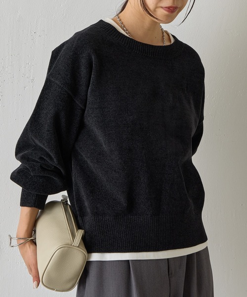 COLONY 2139（コロニートゥーワンスリーナイン）の「ベロアモールクループルオーバー（ニット/セーター・レディース・ブラック/レッド/グレー/ブルー/ベージュ・FREE）」の2枚目の写真