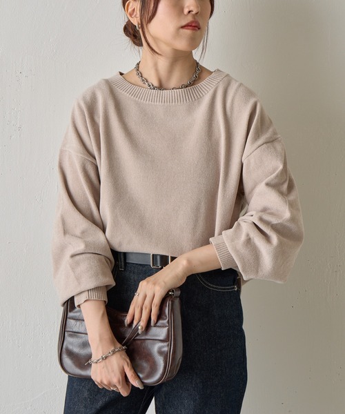 COLONY 2139（コロニートゥーワンスリーナイン）の「ベロアモールクループルオーバー（ニット/セーター・レディース・ブラック/レッド/グレー/ブルー/ベージュ・FREE）」の10枚目の写真