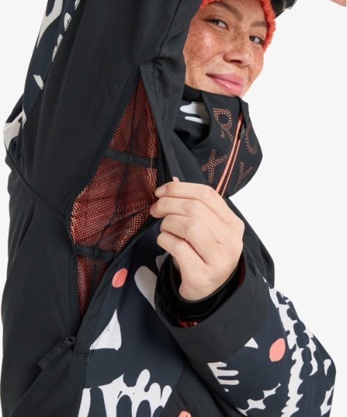 ROXY（ロキシー）の「FREE JET JK ロキシースキースノーボードジャケット（マウンテンパーカー・レディース・ブラック・X-SMALL/SMALL/MEDIUM/LARGE）」の4枚目の写真