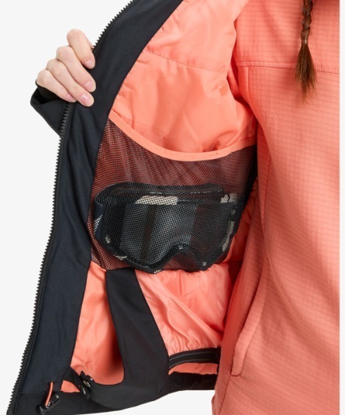 ROXY（ロキシー）の「FREE JET JK ロキシースキースノーボードジャケット（マウンテンパーカー・レディース・ブラック・X-SMALL/SMALL/MEDIUM/LARGE）」の8枚目の写真