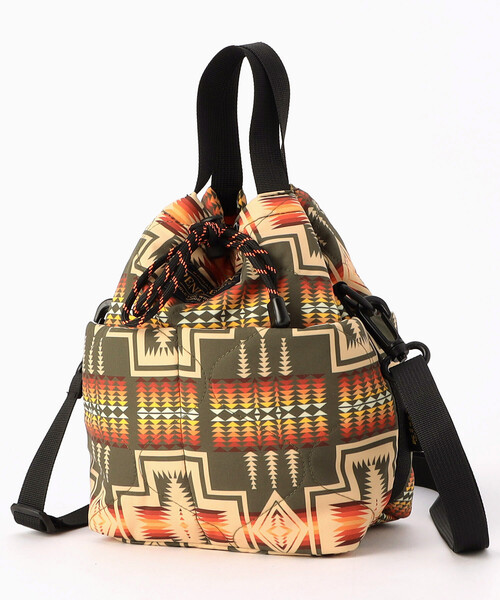 PENDLETON（ペンドルトン）の「KiU/キウ PNDLTN_PADDED POCKETFUL MINI BAG パデッドポケッタフルミニバッグ（ショルダーバッグ・メンズ・オリーブ/ネイビー・ONE SIZE）」の2枚目の写真