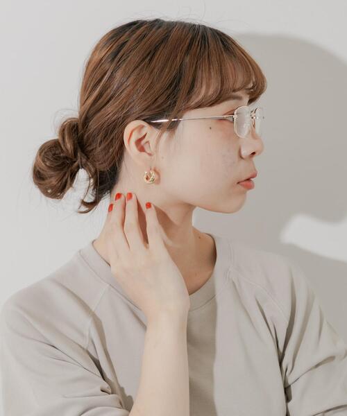 SMELLY(スメリー)の「メタルスクエアダテメガネ(メガネ・レディース・シルバー/ゴールド・-)」の11枚目の写真