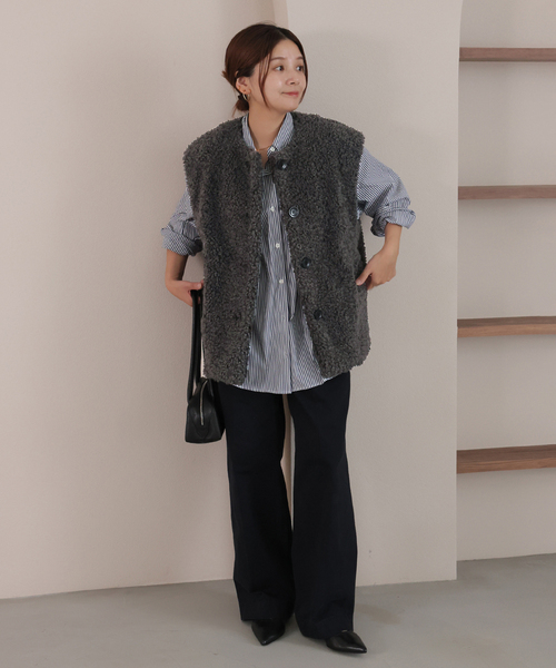 JOURNAL STANDARD（ジャーナルスタンダード）の「Sheep Like Fur クルーネックベスト（その他アウター・レディース・ブラウン/グレー・FREE）」の15枚目の写真