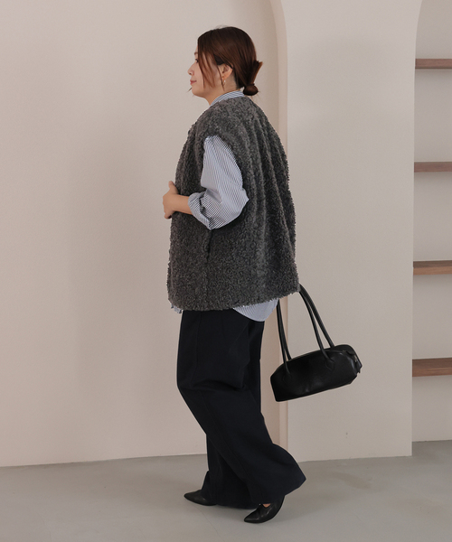 JOURNAL STANDARD（ジャーナルスタンダード）の「Sheep Like Fur クルーネックベスト（その他アウター・レディース・ブラウン/グレー・FREE）」の14枚目の写真