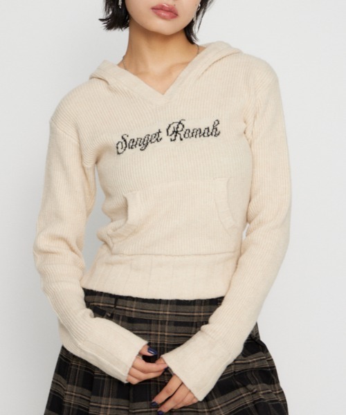 LAGUA GEM（ラグアジェム）の「JACQUARD HOODIE KNIT トップス（ニット/セーター・レディース・バーガンディー/杢グレー/アイボリー/ブラック・FREE）」の2枚目の写真