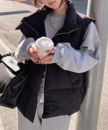 スタンドカラールーズシルエット中綿ベスト