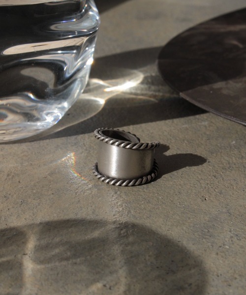 Soierie(ソワリー)の「ツイスト ショート リング / Twist short ring(リング・レディース・シルバー・FREE)」の13枚目の写真