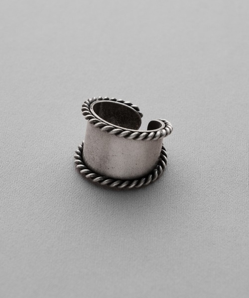 Soierie(ソワリー)の「ツイスト ショート リング / Twist short ring(リング・レディース・シルバー・FREE)」の12枚目の写真