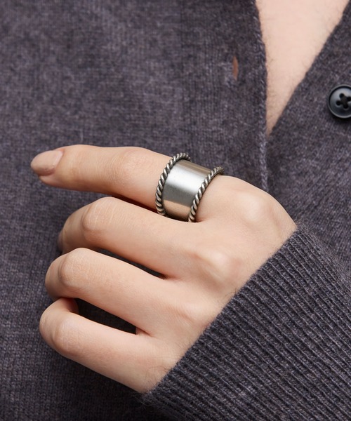 Soierie(ソワリー)の「ツイスト ショート リング / Twist short ring(リング・レディース・シルバー・FREE)」の20枚目の写真