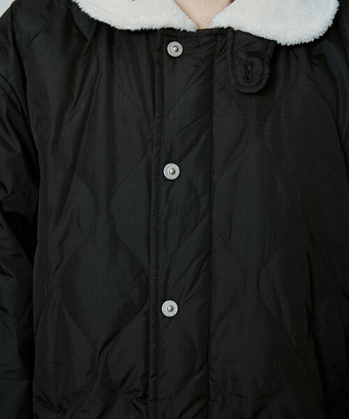 PUBLUX(パブリュクス)の「TAION/タイオン MILITARY REVERSIBLE N-1 JK 限定展開/ミリタリー リバーシブル N-1 ジャケット(ダウンジャケット/コート・レディース・ブラック/オリーブ・X-LARGE/MEDIUM/LARGE)」の14枚目の写真