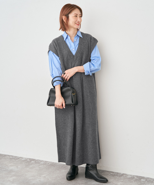 Spick & Span（スピックアンドスパン）の「ニットベストワンピース（ワンピース・レディース・チャコールグレー/ベージュ・FREE）」の3枚目の写真