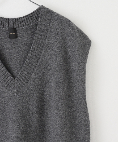 Spick & Span（スピックアンドスパン）の「ニットベストワンピース（ワンピース・レディース・チャコールグレー/ベージュ・FREE）」の18枚目の写真