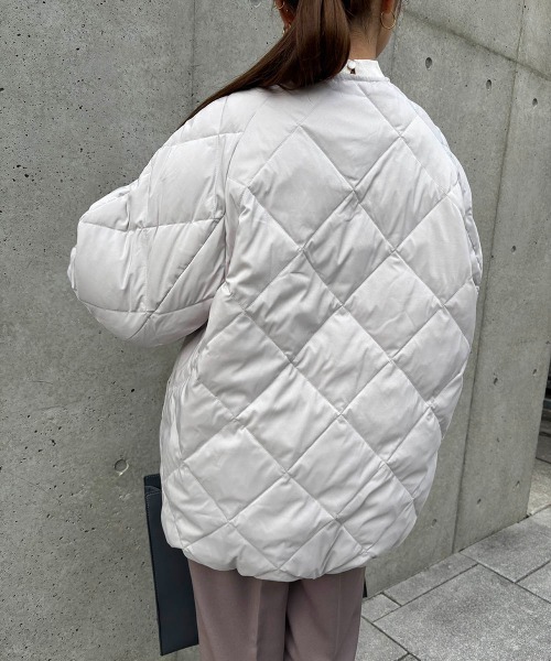 12Twelve Agenda（トゥエルブ　アジェンダ）の「ストレッチタフタノーカラーダウンコート（ダウンジャケット/コート・レディース・ブラウン/ライトグレー・M）」の20枚目の写真