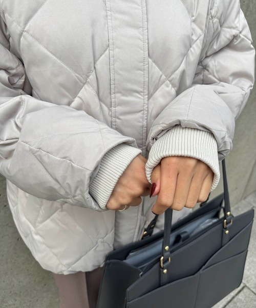 12Twelve Agenda（トゥエルブ　アジェンダ）の「ストレッチタフタノーカラーダウンコート（ダウンジャケット/コート・レディース・ブラウン/ライトグレー・M）」の21枚目の写真