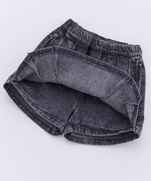 Ocean&Ground(オーシャン&グラウンド)の「デニムプリーツショートパンツ(デニムパンツ・キッズ・ケミカルウォッシュ/ブラック・120/110/100/90/140/130)」の15枚目の写真