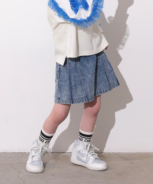 Ocean&Ground(オーシャン&グラウンド)の「デニムプリーツショートパンツ(デニムパンツ・キッズ・ケミカルウォッシュ/ブラック・120/110/100/90/140/130)」の10枚目の写真