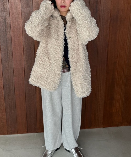 SANSeLF（サンセルフ）の「【SANSeLF】 ルーズフィットシャギーボアジャケット saw25a053（その他アウター・レディース・アイボリー・FREE）」の16枚目の写真