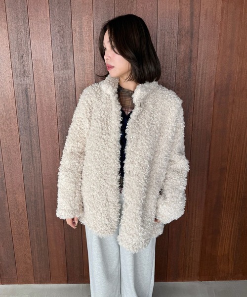 SANSeLF（サンセルフ）の「【SANSeLF】 ルーズフィットシャギーボアジャケット saw25a053（その他アウター・レディース・アイボリー・FREE）」の18枚目の写真