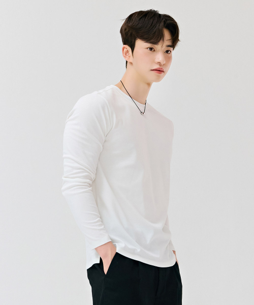CHASECULT(チェイスカルト)の「男性ベーシック長袖Tシャツ-DEZK5101B01(Tシャツ/カットソー・メンズ・ホワイト・100/110/95/105)」の3枚目の写真