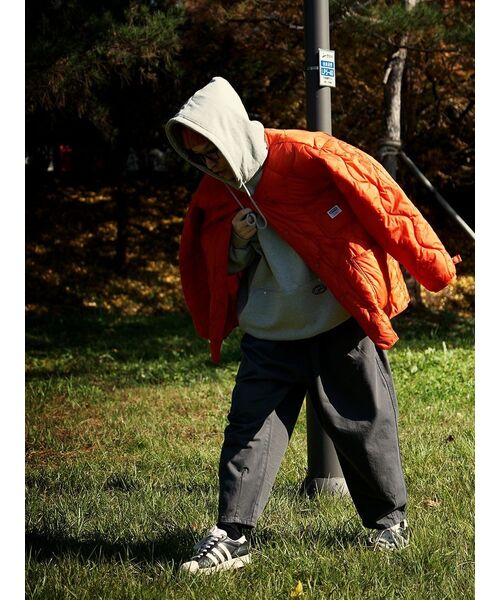 GUBIN(グビン)の「オーバーサイズミニロゴフードパーカー - グレー(パーカー・レディース・その他・MEDIUM/LARGE)」の9枚目の写真