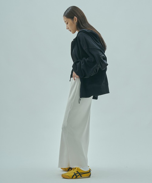 ROSE BUD（ローズバッド）の「(GENE HEAVENS)RE MAKE LIKE ZIP PARKA（パーカー・レディース・ブラック/グレー・ONE SIZE）」の8枚目の写真