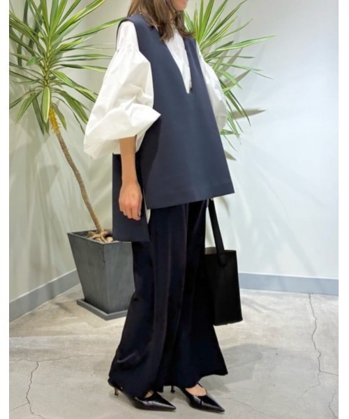 LE PHIL（ルフィル）の「◆スキューバーダンボールジレ（ベスト・レディース・ブラック/ホワイト/ネイビー・F）」の4枚目の写真