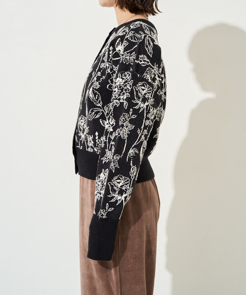 限定展開 ニュアンス ボタニカル ジャガード 2WAY ニット