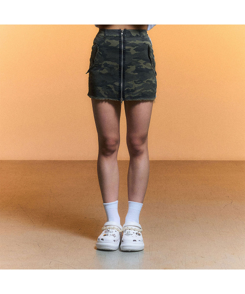 SCHISM INDUCING（スキズムインデューシング）の「HYBRID SKIRT, CAMO（スカート・レディース・その他・FREE）」の5枚目の写真
