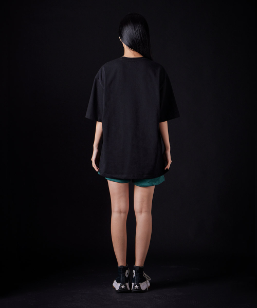 ASTRAL PROJECTION（アストラルプロジェクション）の「[オーバーサイズ]リズン 13番手 綿 ラウンドネック 半袖Tシャツ_ブラック（Tシャツ/カットソー・メンズ・その他・LARGE/MEDIUM/X-LARGE）」の5枚目の写真