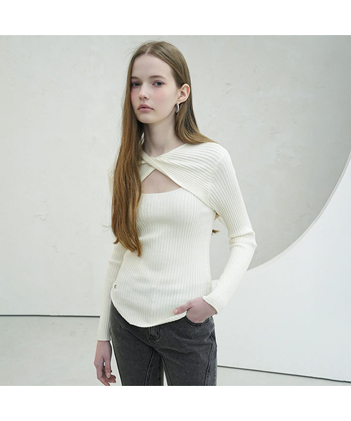 Vivacious(ビバシャス)の「Double Rib Twist Knit - 3COL(ニット/セーター・レディース・チャコール/ブラック/クリーム・SMALL/MEDIUM)」の3枚目の写真