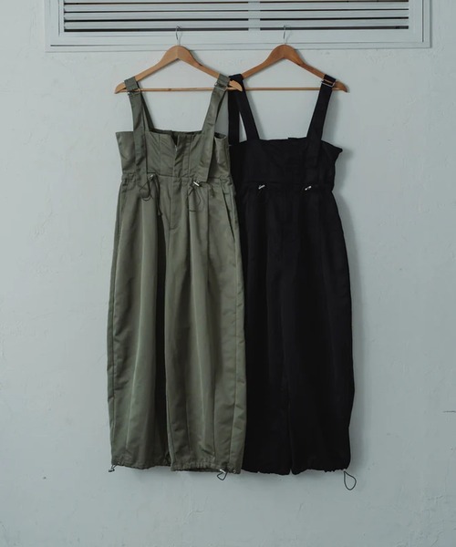 merrylatte（メリーラテ）の「twill parachute overalls（サロペット/オーバーオール・レディース・ブラック・FREE）」の3枚目の写真