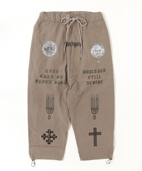 Children of the discordance（チルドレン オブ ザ ディスコ-ダンス）の「Children of the discordance / MEMORIAL PRINT TROUSERS / COTDPT-032（チノパンツ・メンズ・ブラック/グレー・1/3）」の2枚目の写真