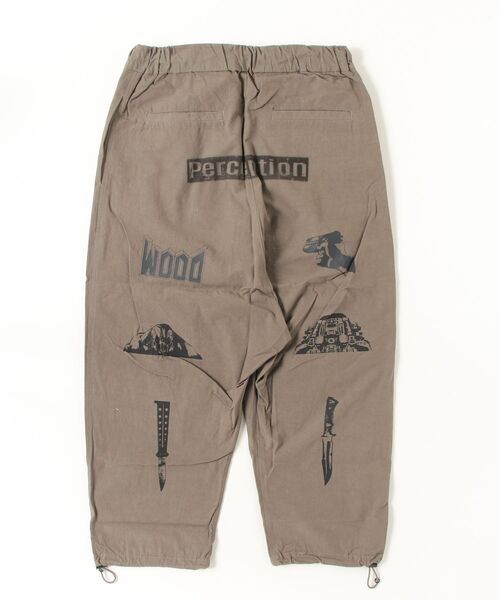 Children of the discordance（チルドレン オブ ザ ディスコ-ダンス）の「Children of the discordance / MEMORIAL PRINT TROUSERS / COTDPT-032（チノパンツ・メンズ・ブラック/グレー・1/3）」の3枚目の写真